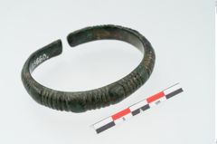 Foto von Bronzearmreif (NHMW-PRAE-025660)
